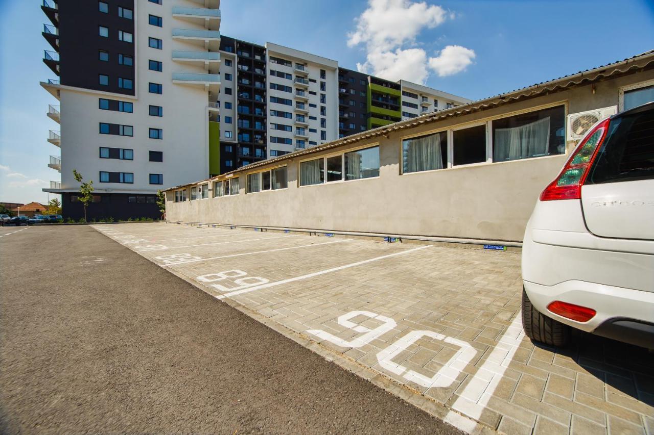 Duo Vibe Apartment Oradea Bagian luar foto