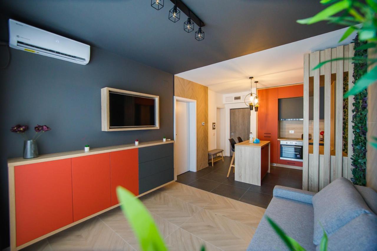 Duo Vibe Apartment Oradea Bagian luar foto